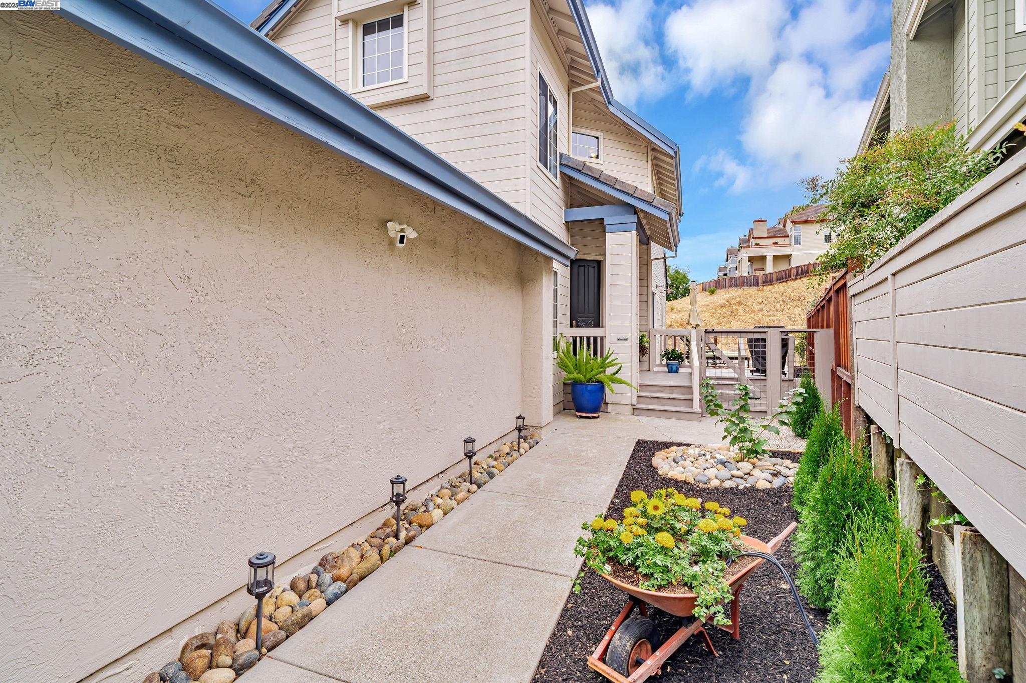 47 Summer Hill Court