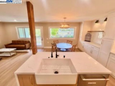 1732 Oakmont Drive 8 Walnut Creek CA 94595