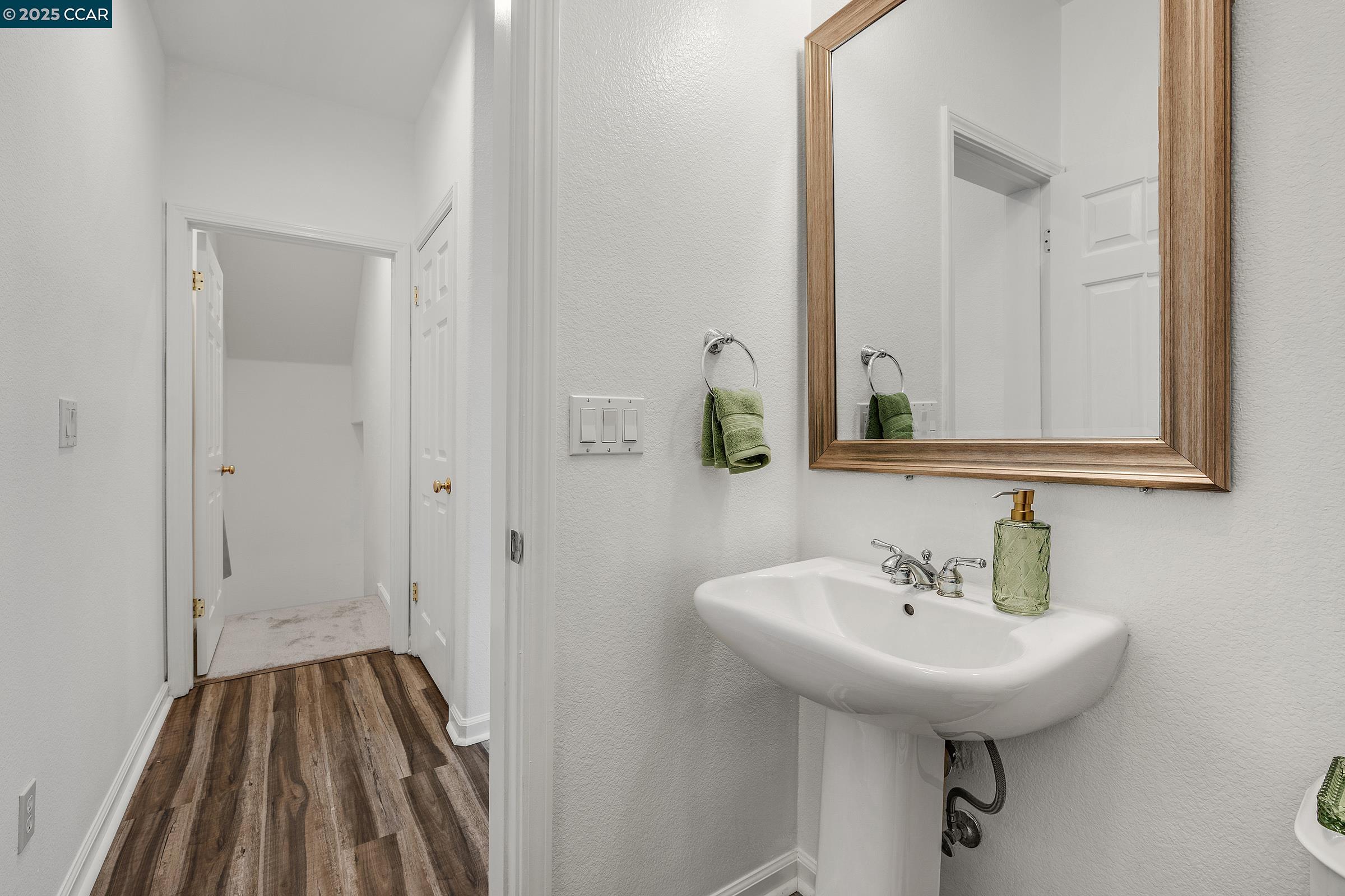 2392 Millstream
