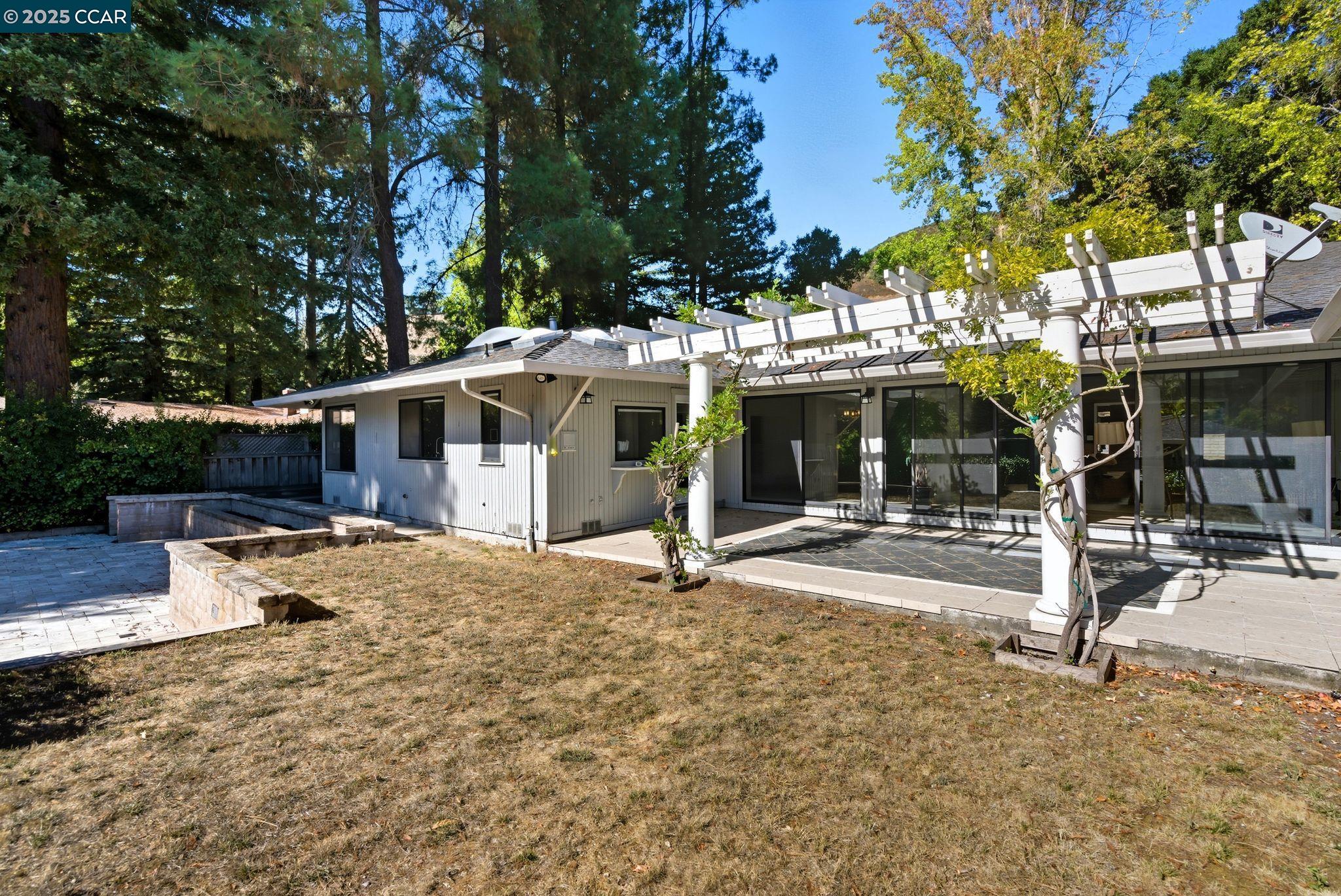3749 St Francis Dr