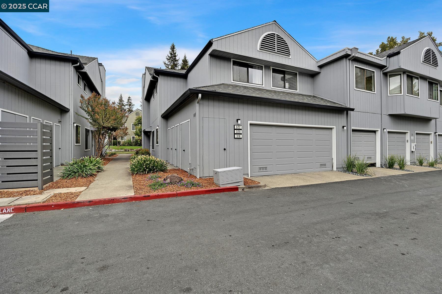 322 Rock Creek Way