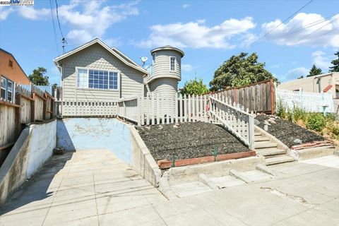 3427 Laguna Ave, Oakland, CA 94602 - #: 41082016