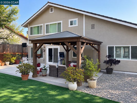 881 OXFORD WAY, BENICIA, CA 94510 - Image 7d8440ba1b0fdf48f5e25ceaddefe9da/249097523