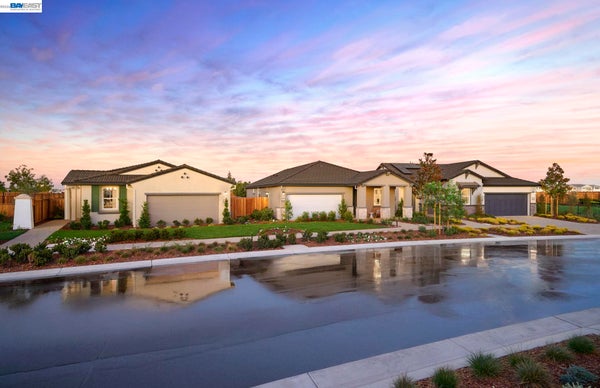 3736 BRADBURY AVE, LATHROP, CA 95330 - Image 8124014e4d2a4b07dcab4a6b67e0e2b9/2449076613