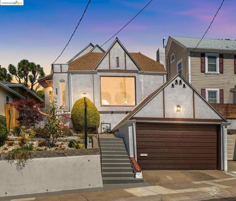 8300 Outlook Ave, Oakland, CA 94605 - #: 41072331