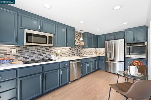 1458 Stanley Dollar Dr Unit 2B, Walnut Creek, CA 94595 - #: 41097085