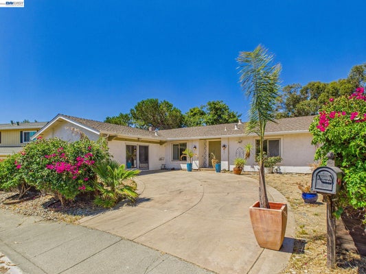 327 STEVEN CIR, BENICIA, CA 94510 - Image 82c059dd10b1eebf2d1c71b5ffe311ff/3035296682