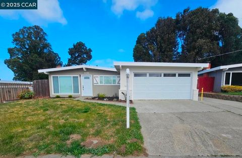 2011 Espanola Dr, San Pablo, CA 94806 - MLS#: 41093124