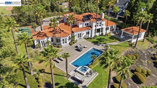 27 EAGLE RIDGE LN, DANVILLE, CA 94506 - Image 85fafae2ce5da0d74f996bf6a9213f1b/3638598445