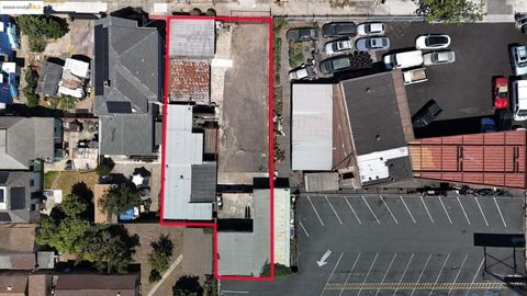 1126 11th Ave, Oakland, CA 94606 - #: 41107073