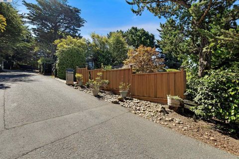 2863 Burton Dr, Oakland, CA 94611 - #: 41107690