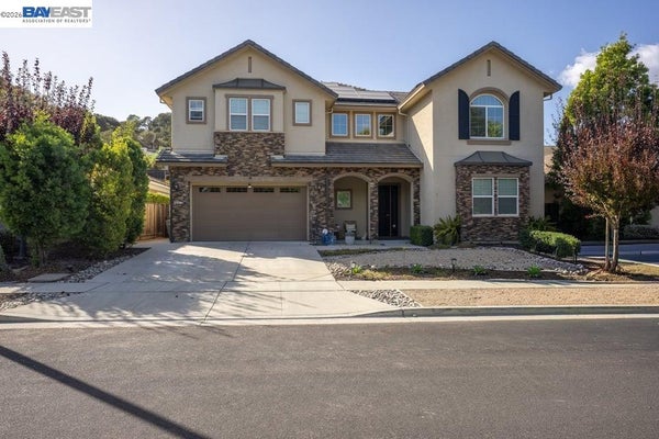 9241 TEA TREE CT, GILROY, CA 95020 - Image 87fca136ff690eb013a32efe8c4310d6/3702263254