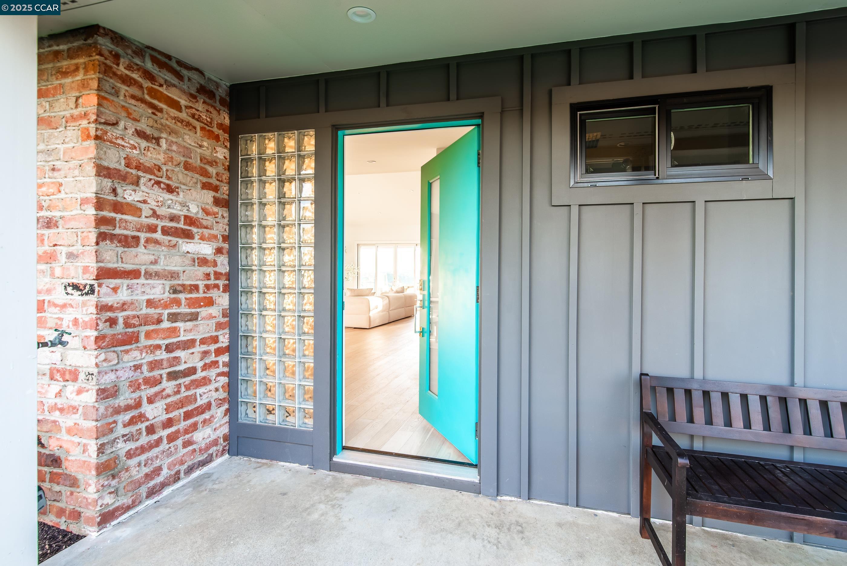 105 Hillcroft