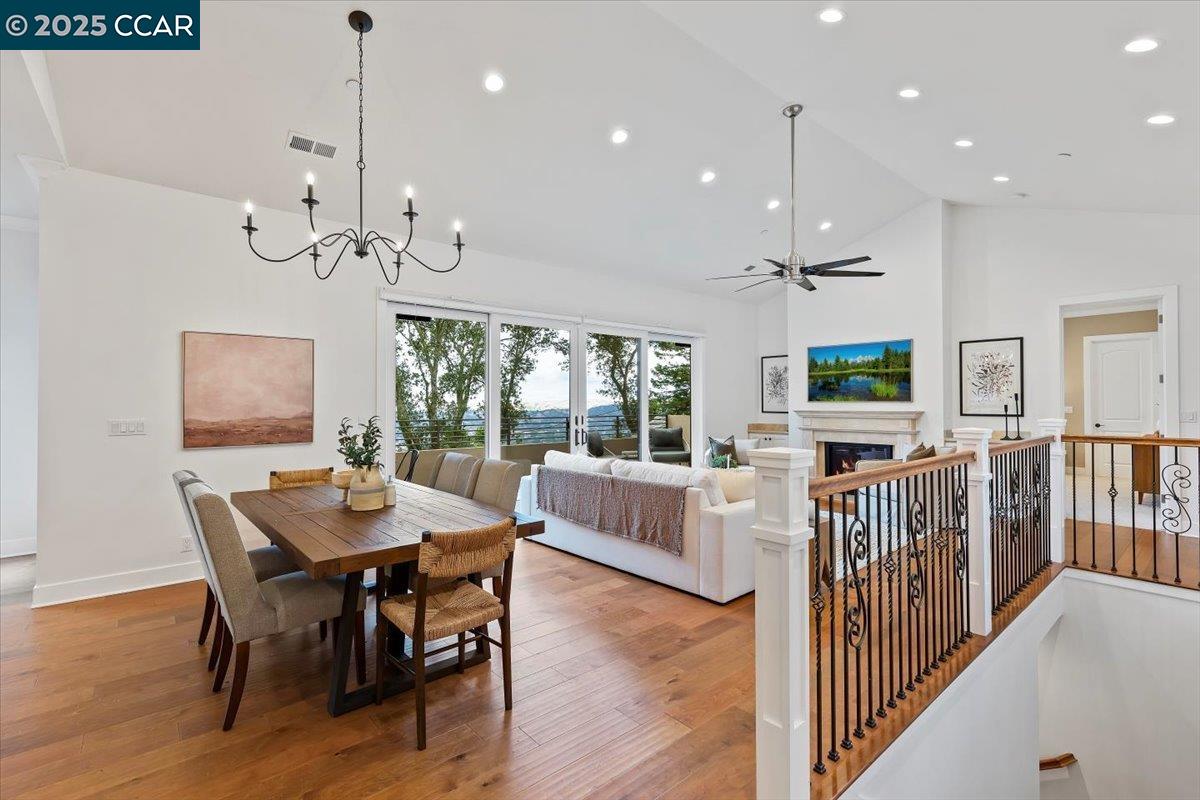 28 Vista Del Orinda