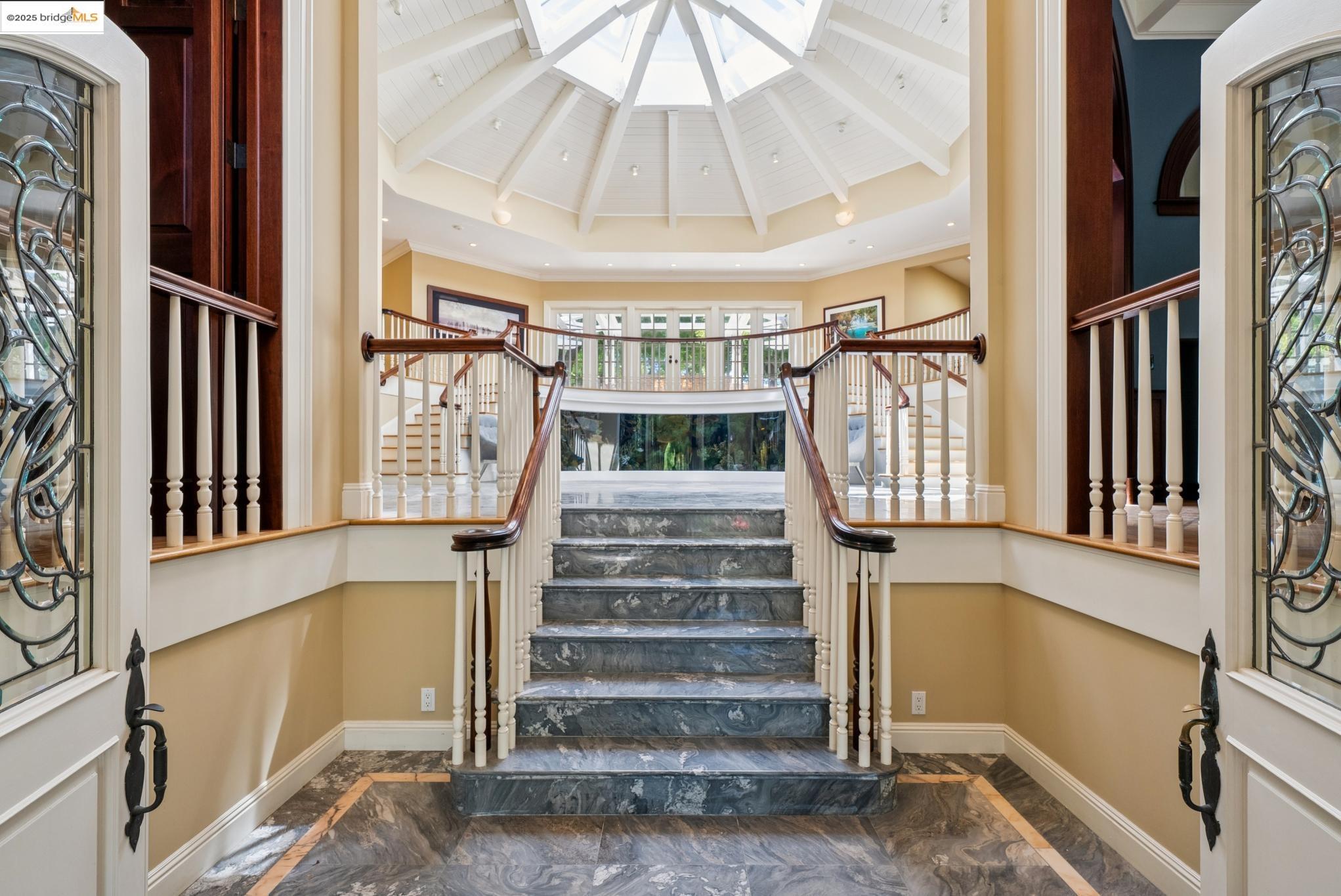 9 Burton Vista Ct