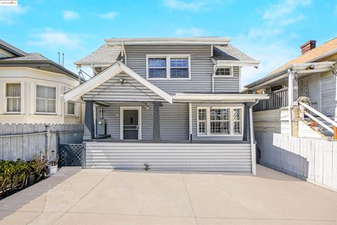 2207 E 19th St, Oakland, CA 94606 - #: 41107328
