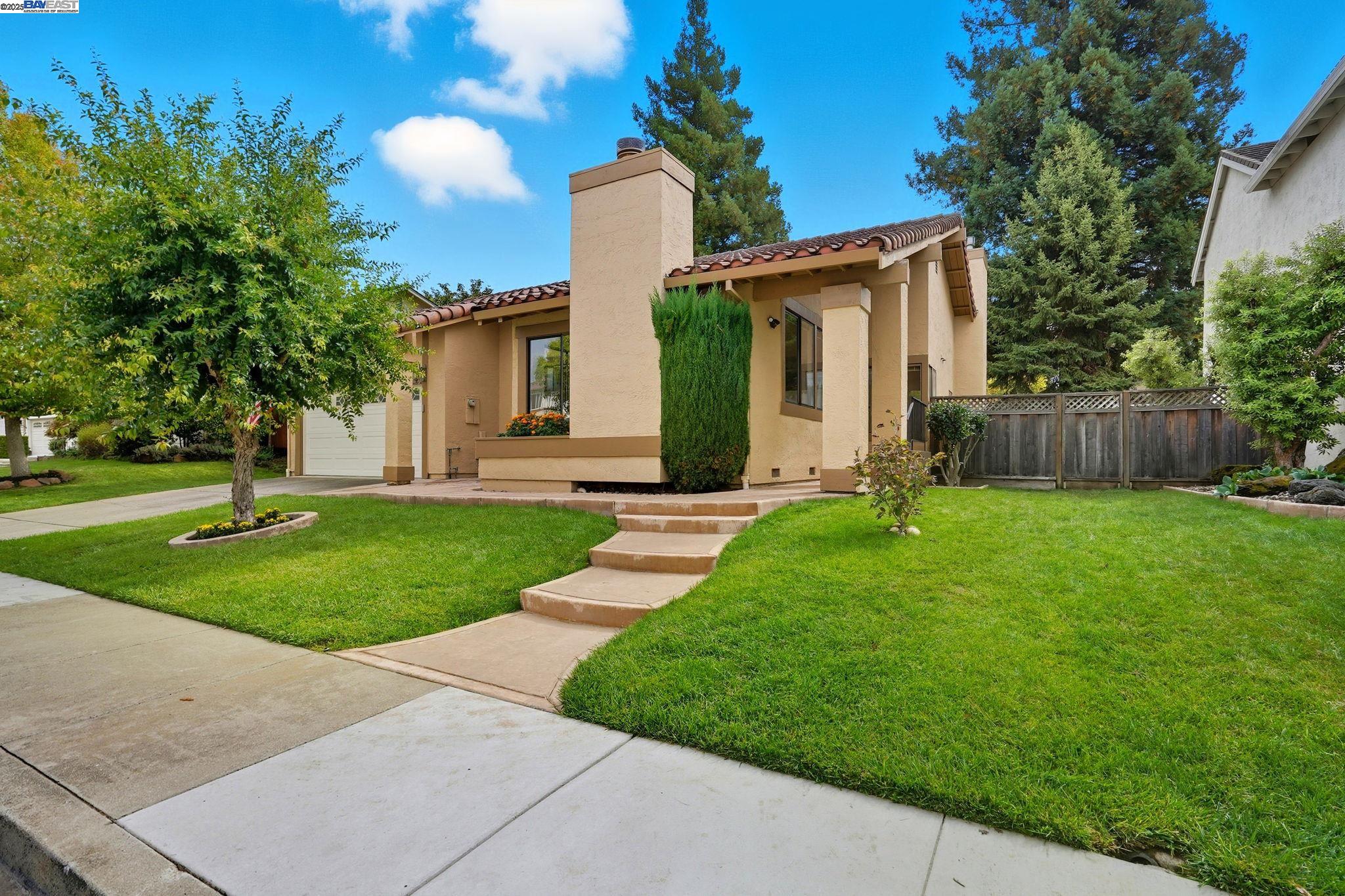 7444 Pecan Court
