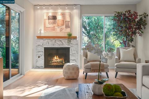 1566 Ashwood Dr, Martinez, CA 94553 - #: 41118042