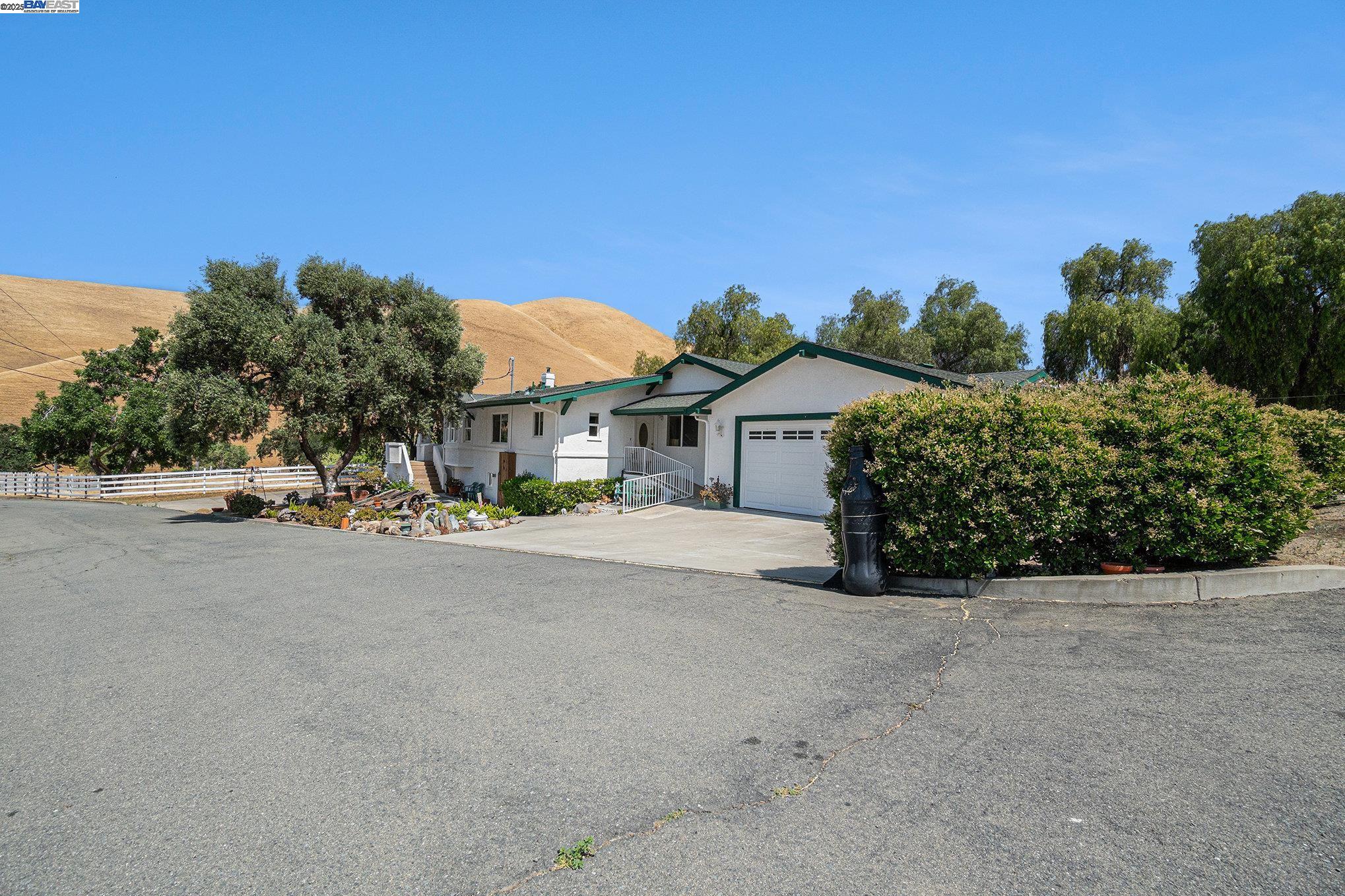 5799 Nortonville
