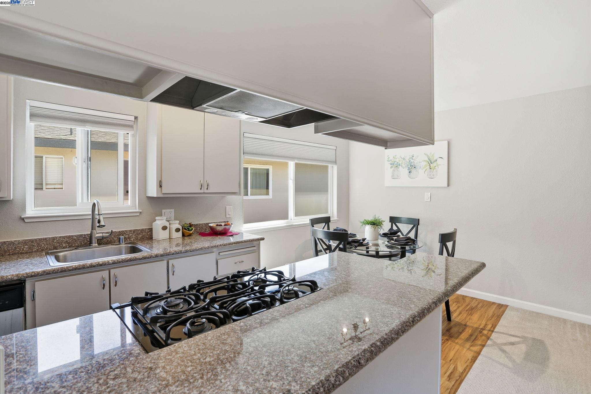 2137 Arroyo Ct 4