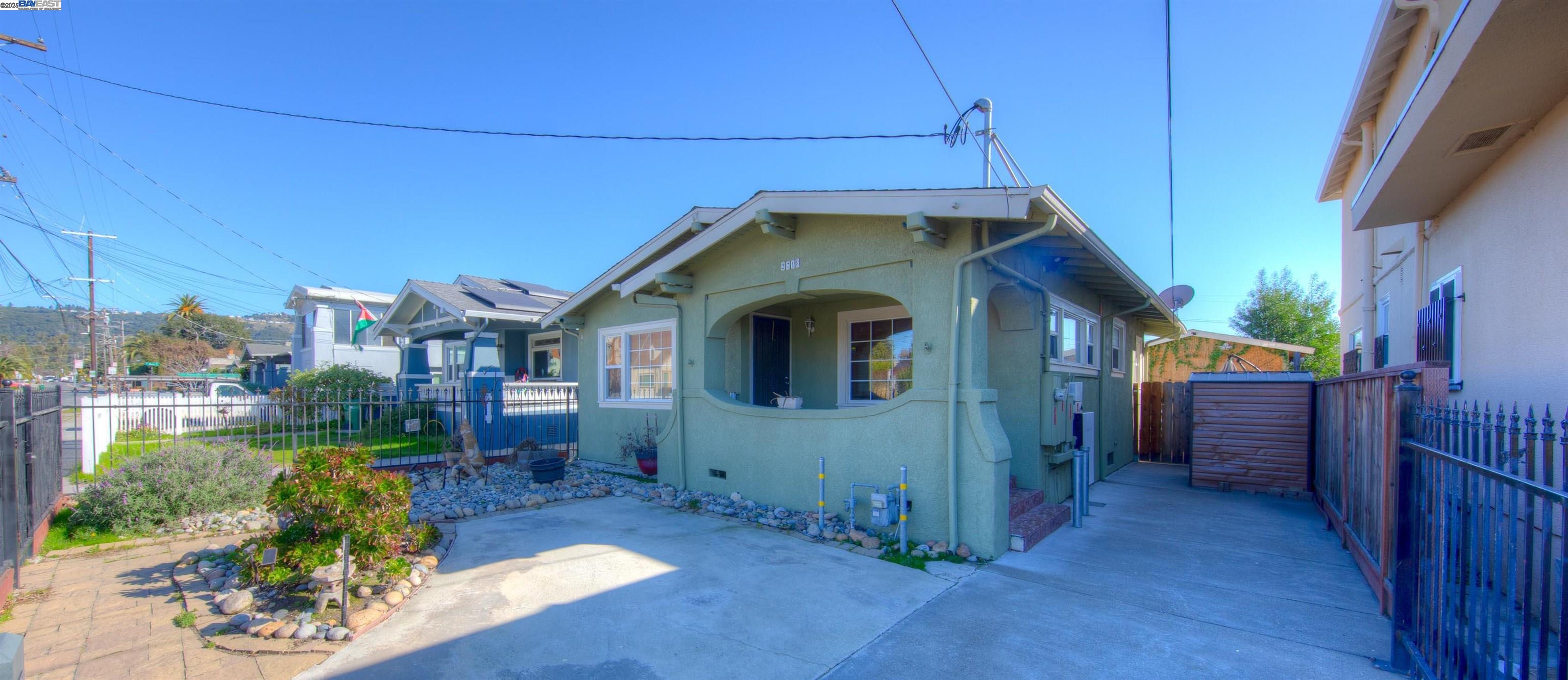 MLS: 41090074