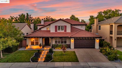 1701 Baines Ave, Sacramento, CA 95835 - #: 41106855