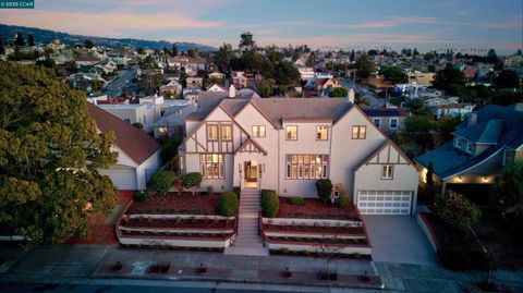 576 Haddon Rd, Oakland, CA 94606 - #: 41084677