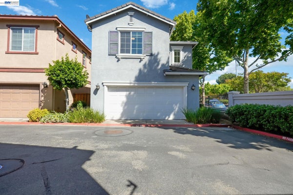 2930 KOBIO DR, CONCORD, CA 94519 - Image a338a19070958ff131abaffd3d33b2a6/2644370511