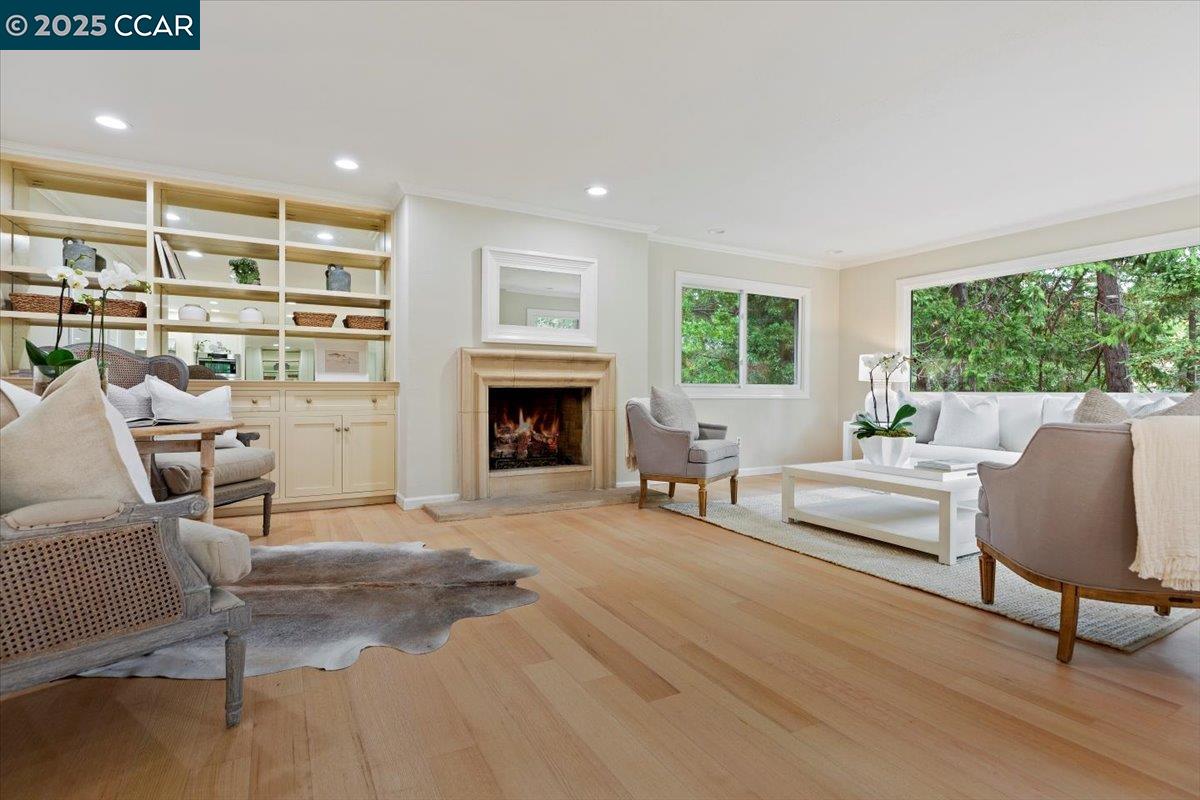 24 Valencia Rd.