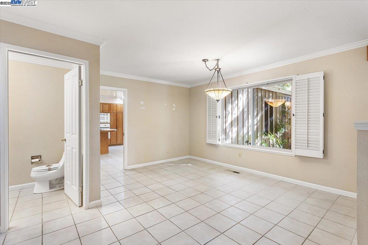 441 SYCAMORE HILL DR