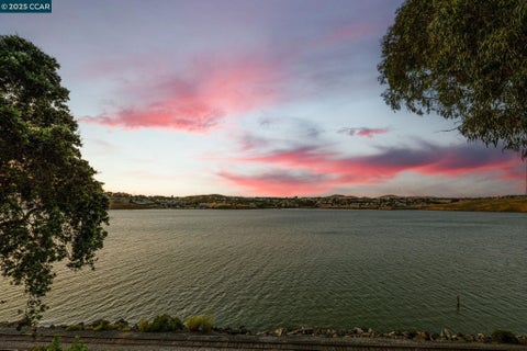 376 Winslow St, Crockett, CA 94525 - #: 41104784