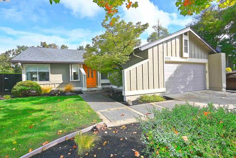 3379 Arbor Dr Pleasanton CA 94566