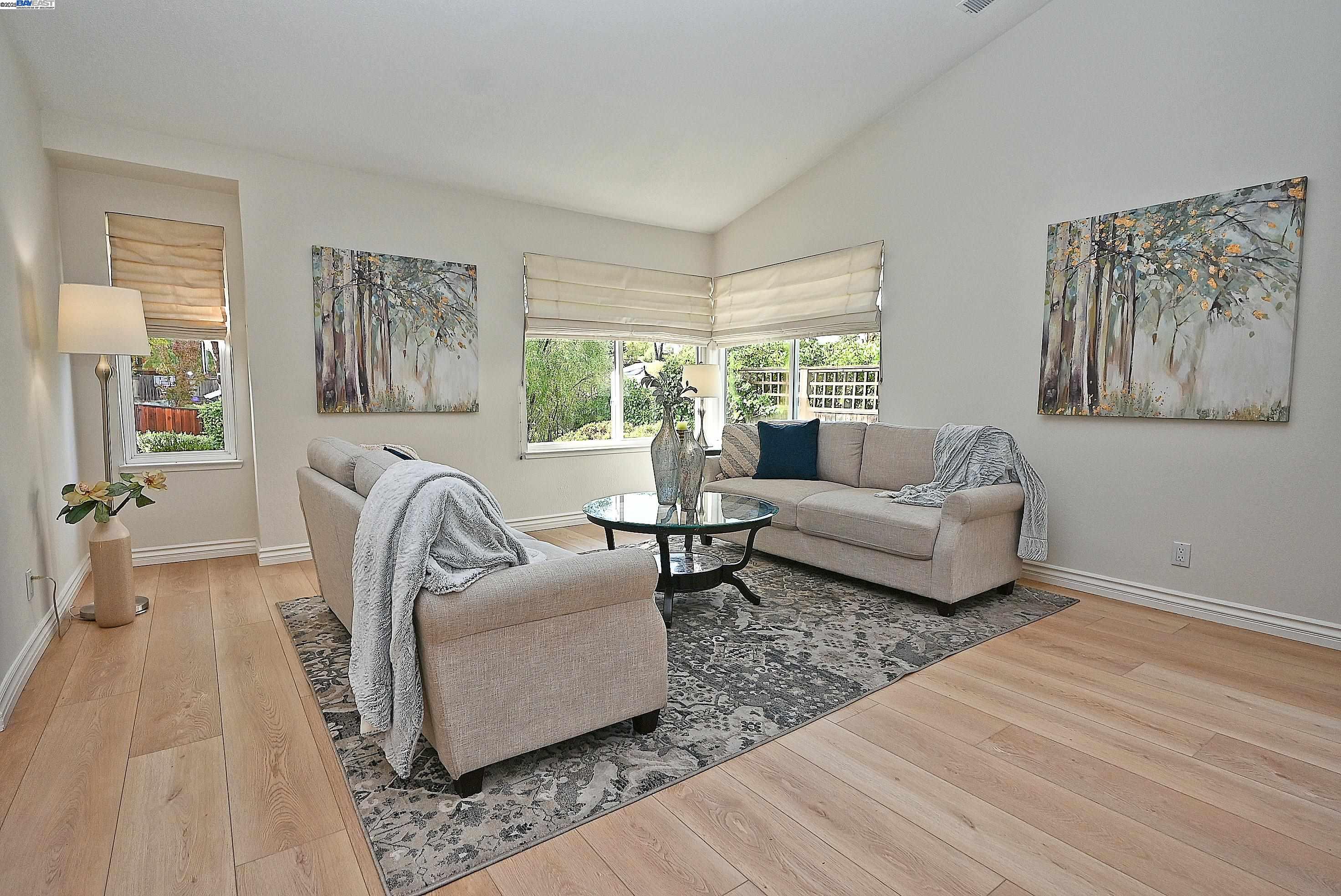 3379 Arbor Dr