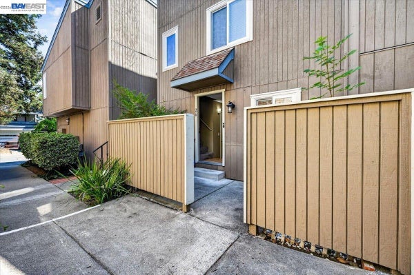 3901 CLAYTON RD APT 26, CONCORD, CA 94521 - Image ad17da0504e4904054f3adfa1e08344d/3099670110