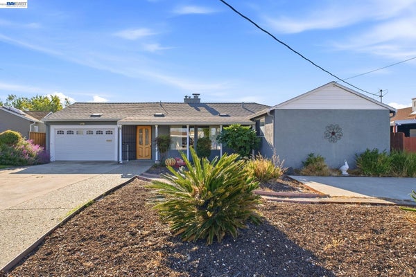1222 BUTLER AVE, SAN LEANDRO, CA 94579 - Image b1e27a7414f0bd33c8bfcd5148c679e8/3405110769