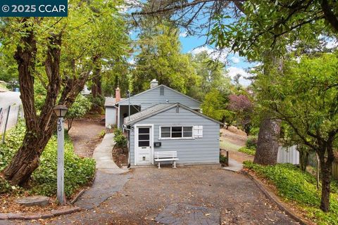 36 Vallecito Lane Orinda CA 94563