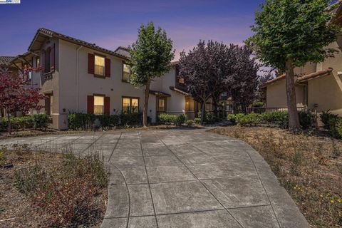 117 Carmel St, San Pablo, CA 94806 - #: 41106994