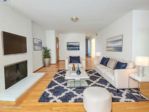 4520 Valley View Rd, Richmond, CA 94803 - #: 41109676