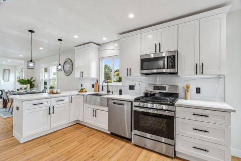 2276 Ransom Ave, Oakland, CA 94601 - #: 41047576