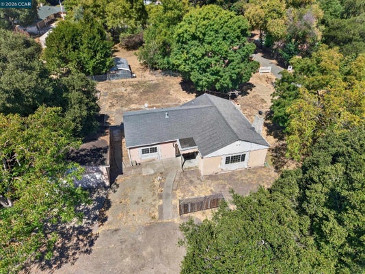 31 LAUREL LN, EL SOBRANTE, CA 94803 - Image b6085148f8f5709a7e5f2e1b5e19f9bc/2633378597