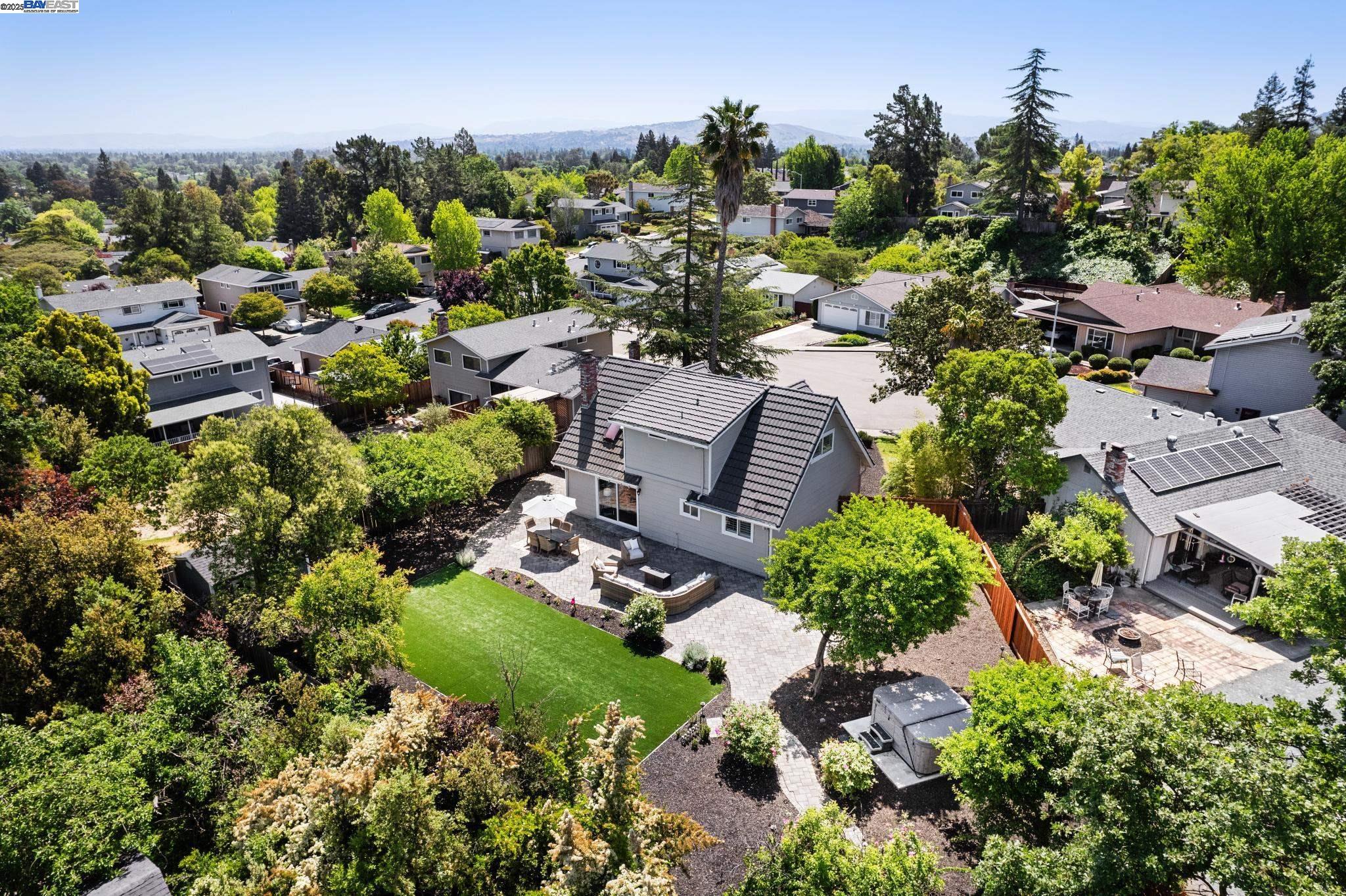 7963 Cherrywood Ct