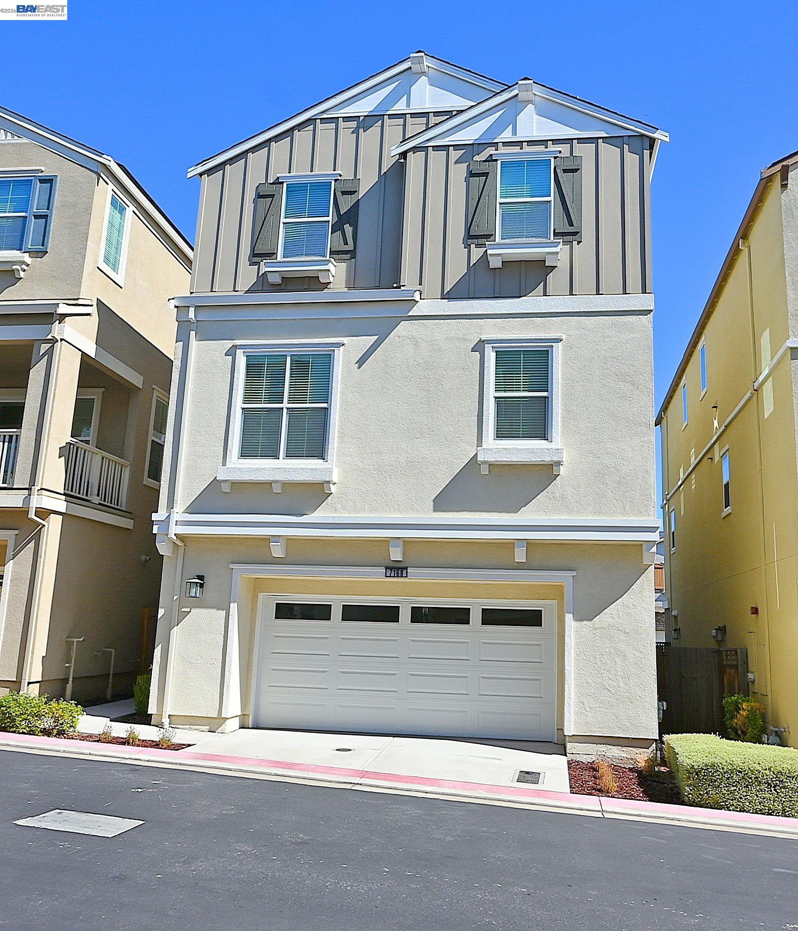 7168 Carneros Ln
