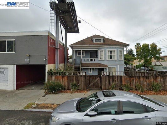 6431 SHATTUCK AVE, OAKLAND, CA 94609 - Image b845ff0d69fd8ecdc67f48706dc457d2/4293668107