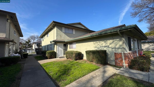 2122 PEPPERTREE WAY APT 2, ANTIOCH, CA 94509 - Image b8e2bcda0d69a56098080a646a63d6f2/565148624