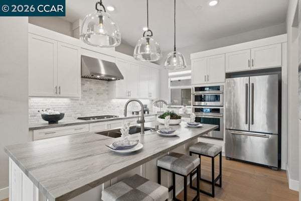 ADDRESS PRIVATE, SUNNYVALE, CA 94086 - Image b9411b9d7091c29f7835da5b45dbfce8/2416995103