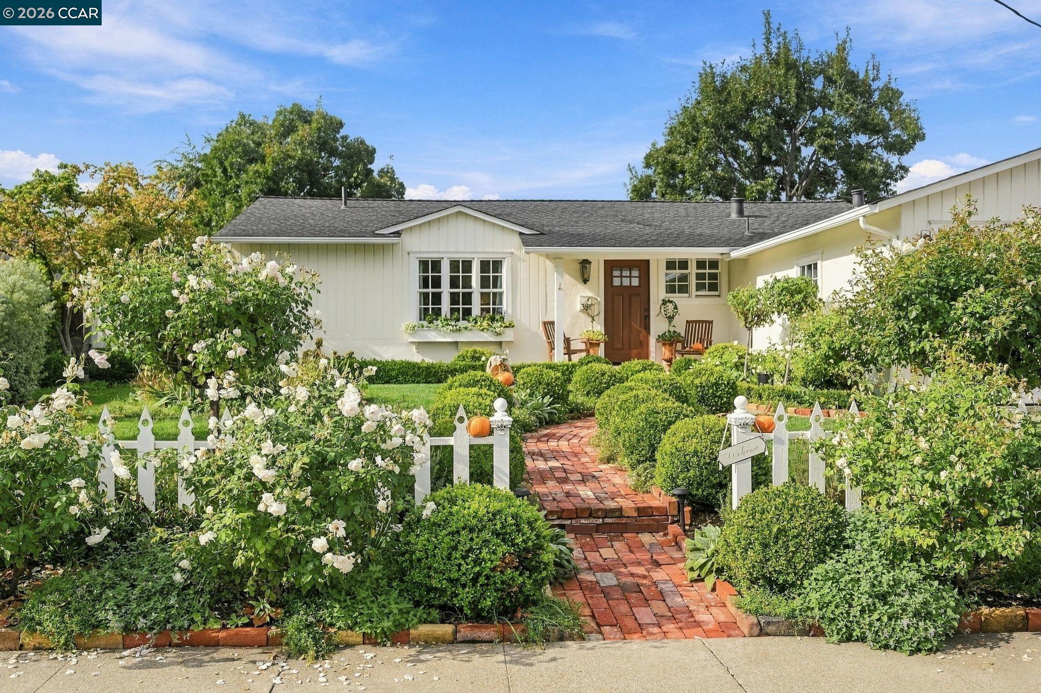 3111 Baker Dr