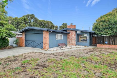 27426 Patrick Ave, Hayward, CA 94544 - #: 41114997