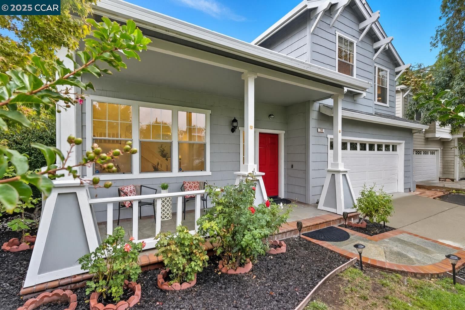 39 Elmwood Dr