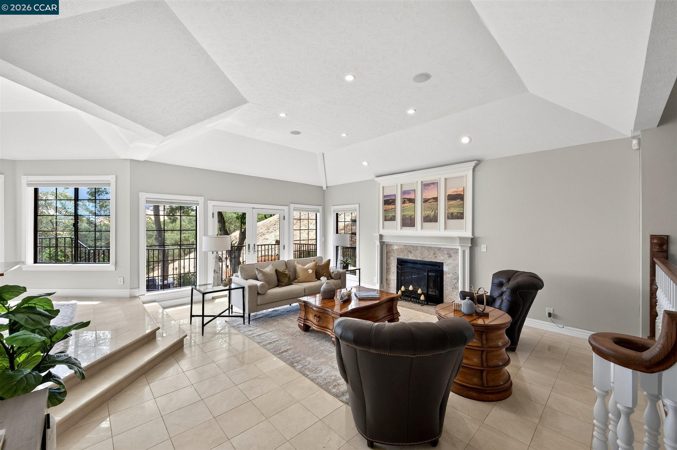 715 Castle Rock Rd