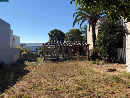 469 HARKNESS AVE, SAN FRANCISCO, CA 94134 - Image c2bab56e8ab97000afd3fe2bdebd9d46/1006645934